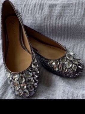 Badgley Mischka Jewel Sparkle Flat Sz 6 NWT